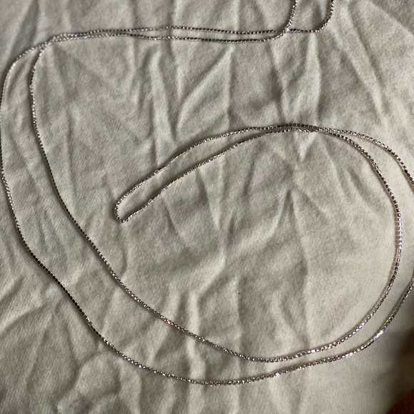 Long Necklace - Picture 2 of 4